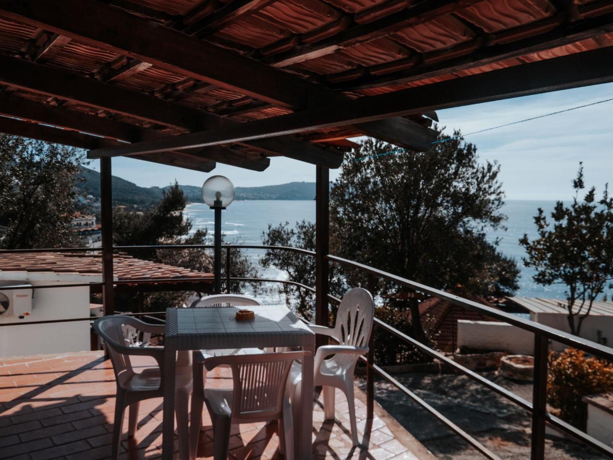 Residence Punta Cilento Pisciotta Esterno foto